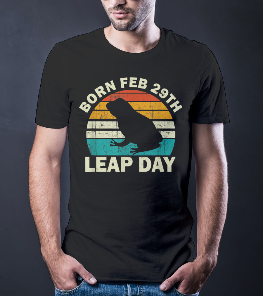 Born Feb 29th Leap Day Frog Vintage Retro Stripe T-Shirt