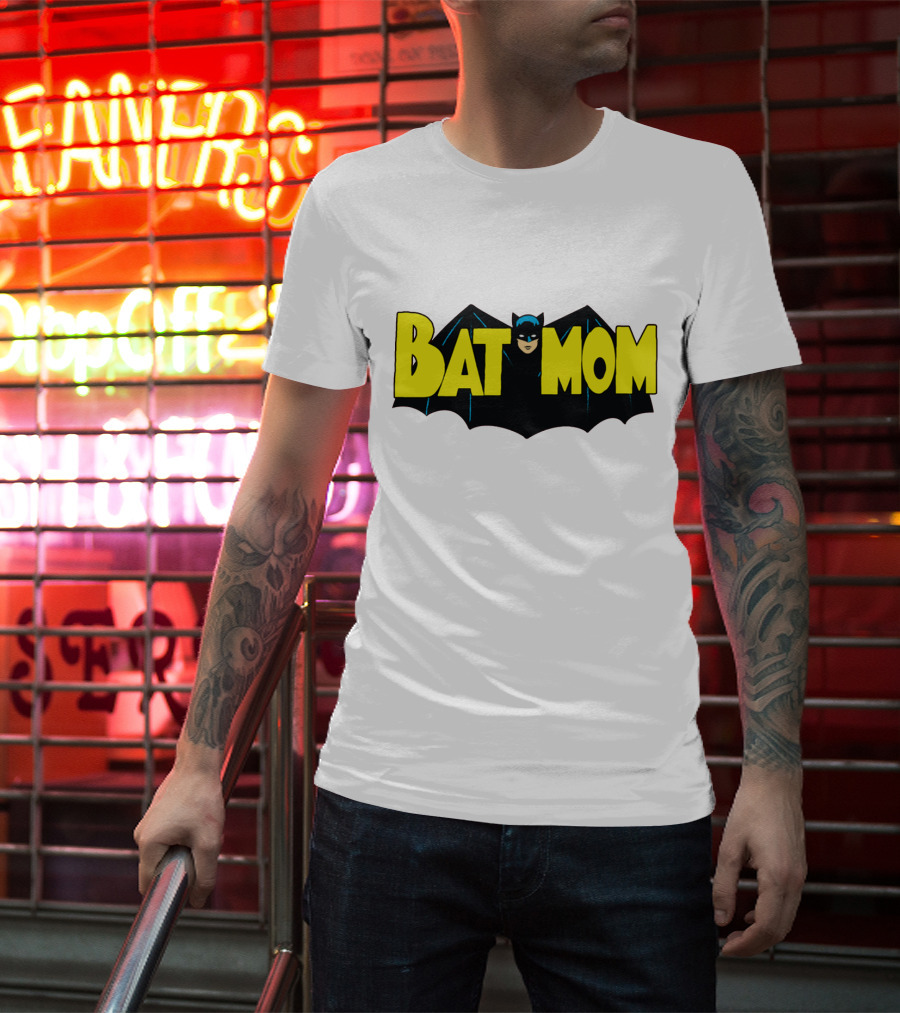 BATMOM Batman Logo Parody Cartoon T-Shirt