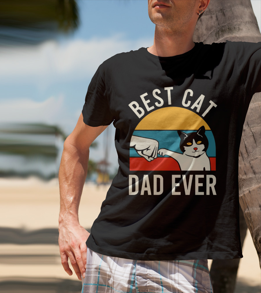 Best Cat Dad Ever Vintage Retro Cat Fist Bump Sunburst T-Shirt