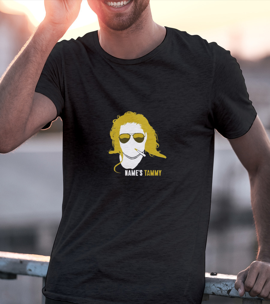 NAME'S TAMMY Trailer Trash Tammy Sun Glasses Cigarette T-Shirt