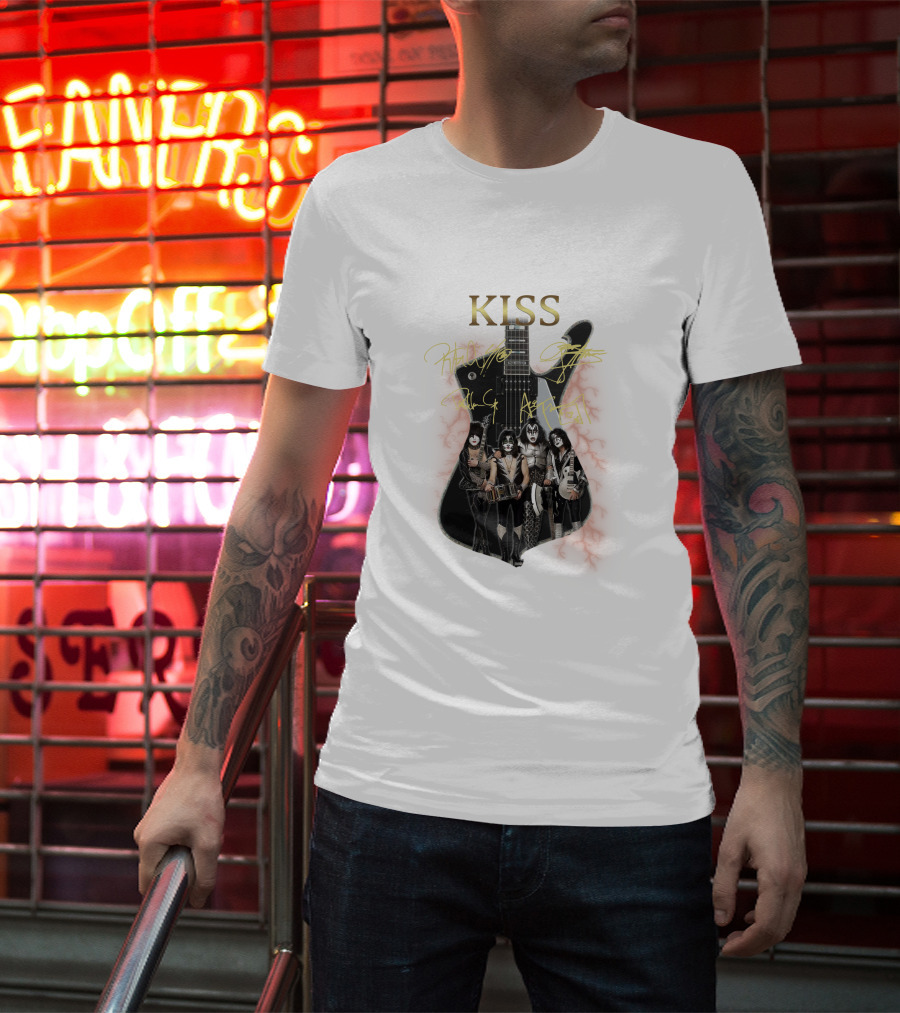 Kiss Electric Guitar With Band Members T-Shirt