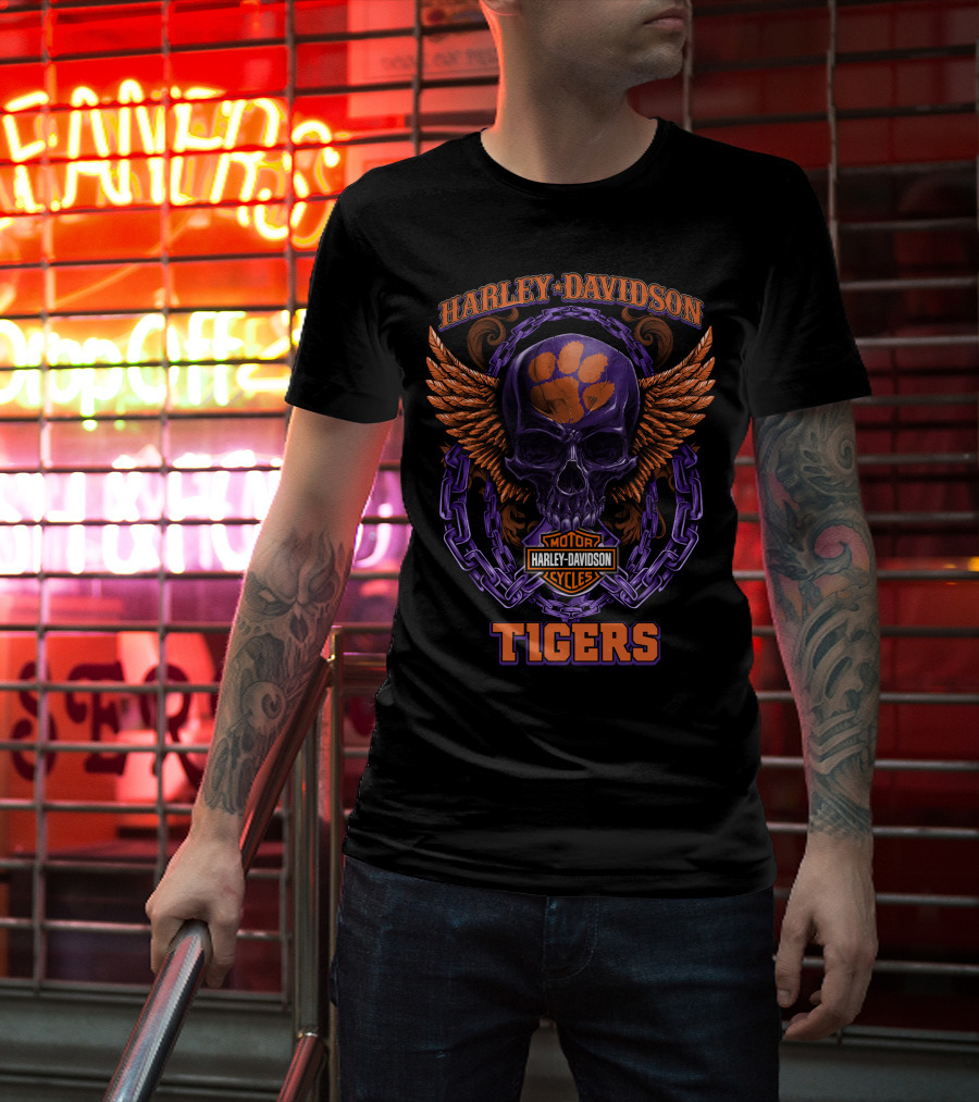 Harley Davidson Tigers Skull With Clemson Paw Logo And Wings T-Shirt