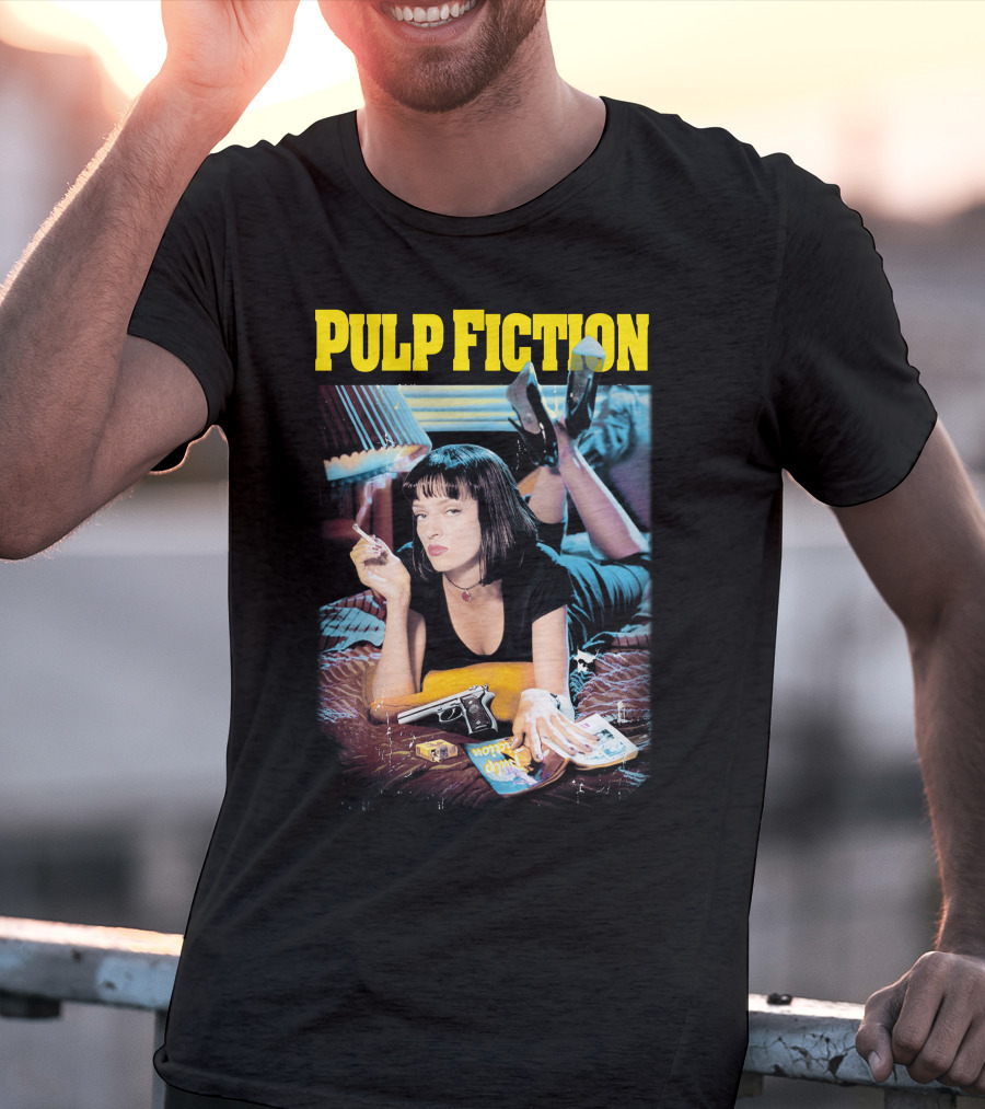 Pulp Fiction Mia Wallace Smoking Gun And Magazine T-Shirt