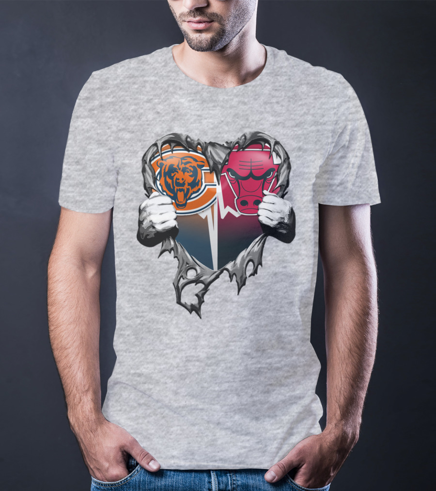 Chicago Bears And Bulls Heart Tear T-Shirt