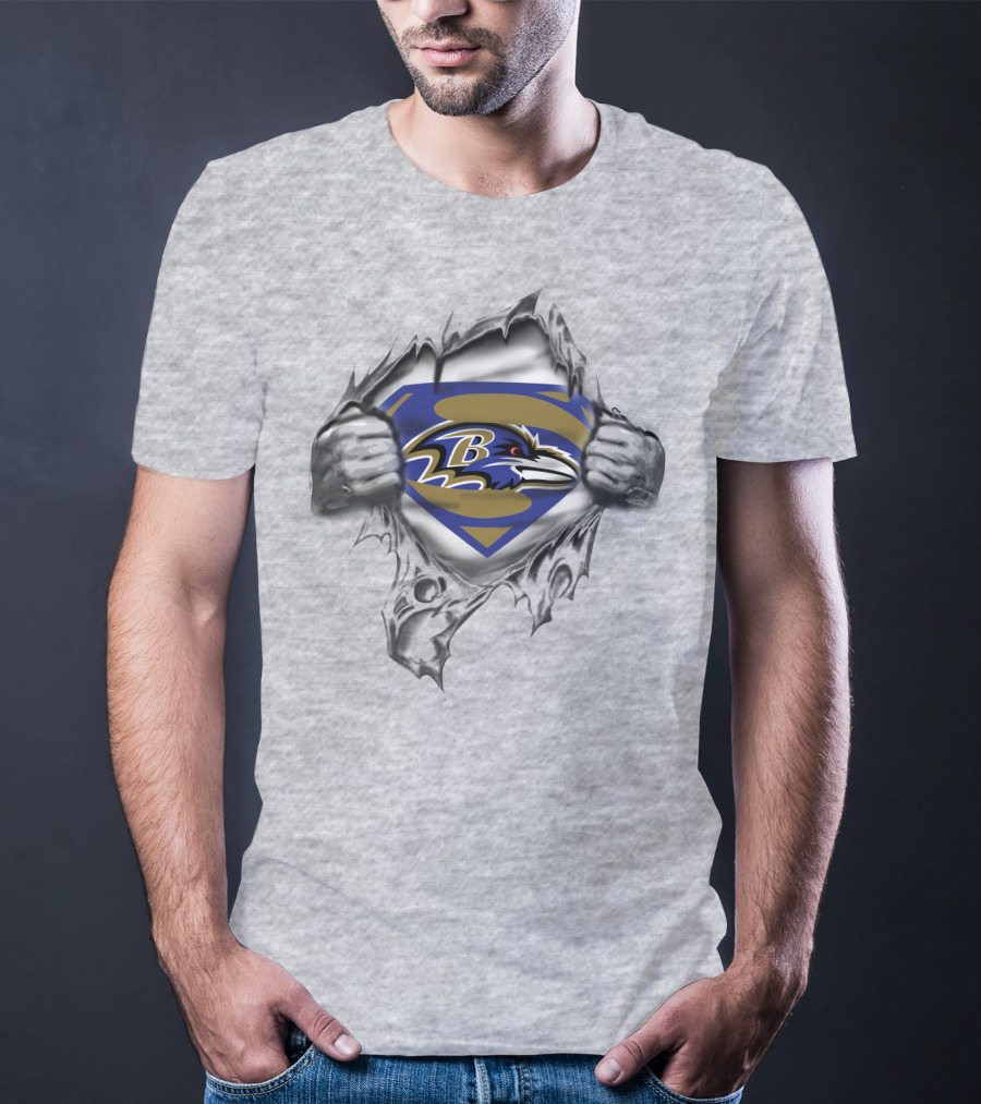 Baltimore Ravens Superman Logo Peeling Banner T-Shirt