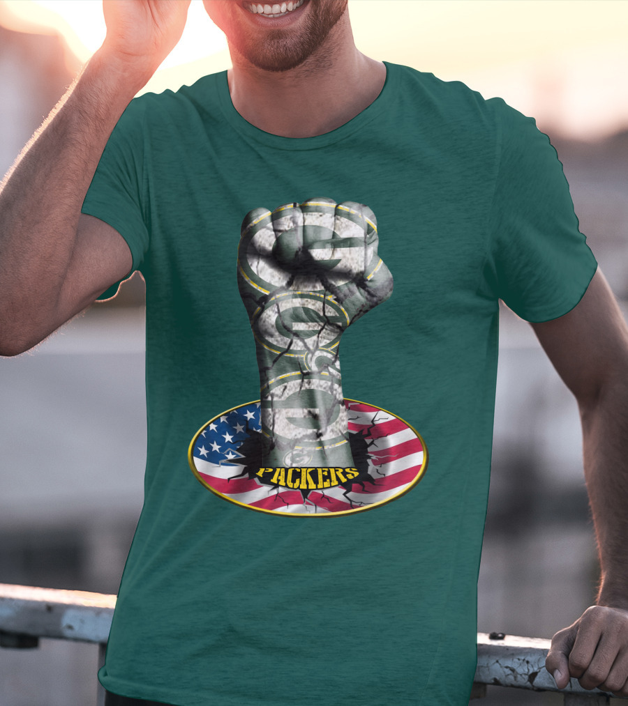 Fist With Green Bay Packers Logo On Cracked American Flag T-Shirt