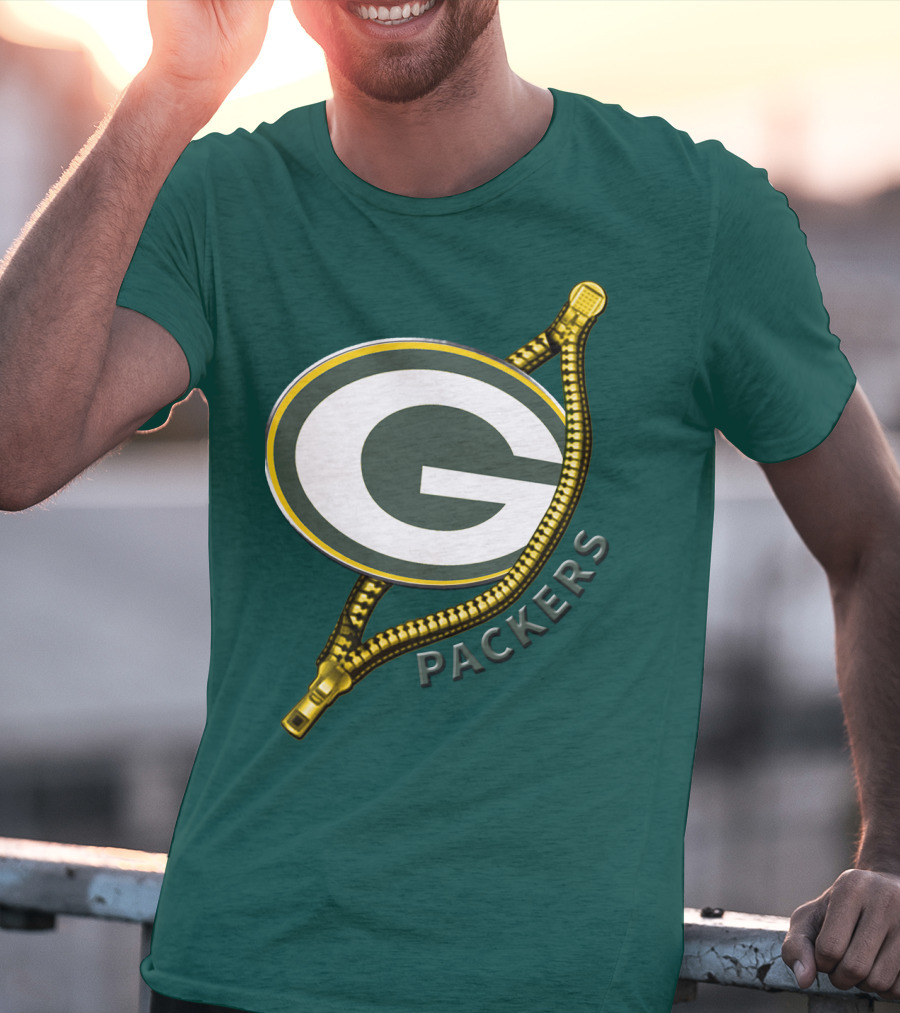 Green Bay Packers Logo With Zipper Elements T-Shirt