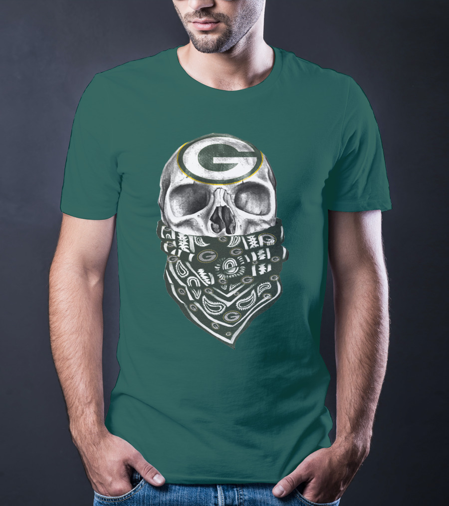 Green Bay Packers Skull With Bandana Featuring T-Shirt