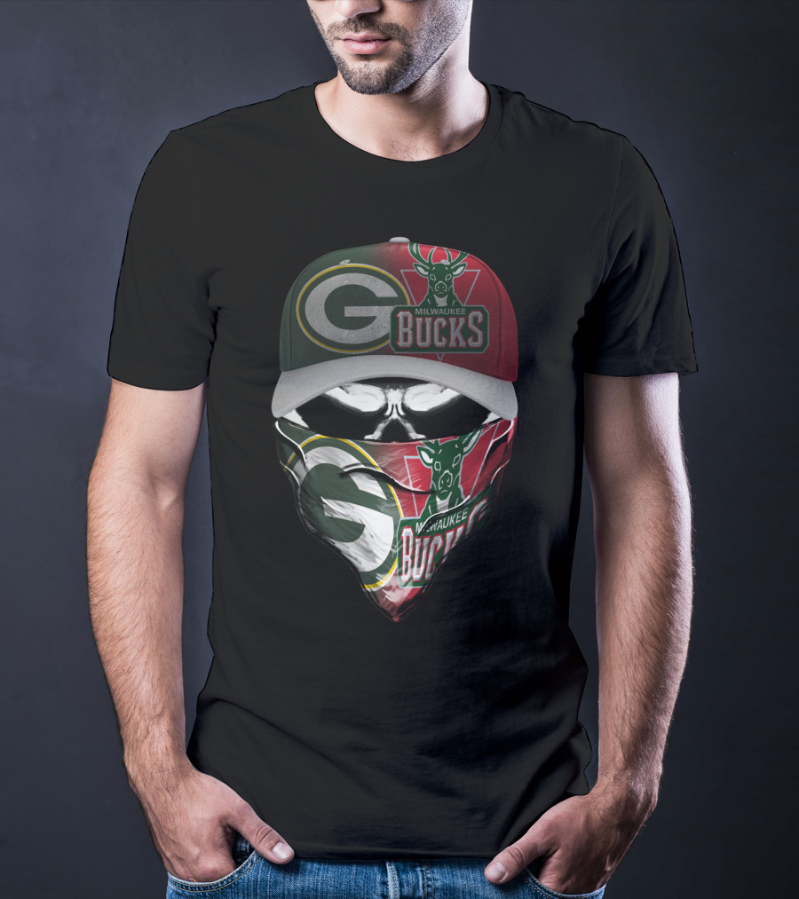 Green Bay Packers Milwaukee Bucks Skum T-Shirt