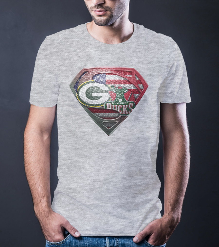 Green Bay Milwaukee Bucks Superman American Flag T-Shirt