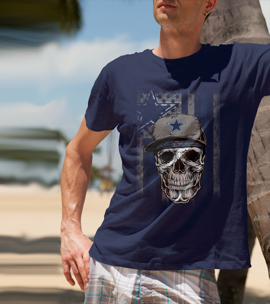 Dallas Cowboys Skull With Star Cap And Grunge Flag T-Shirt