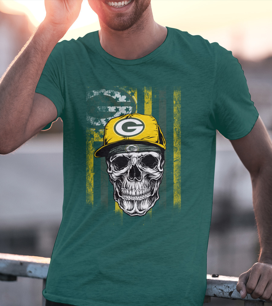 Green Bay Packers Skull With Cap And Distressed Flag T-Shirt