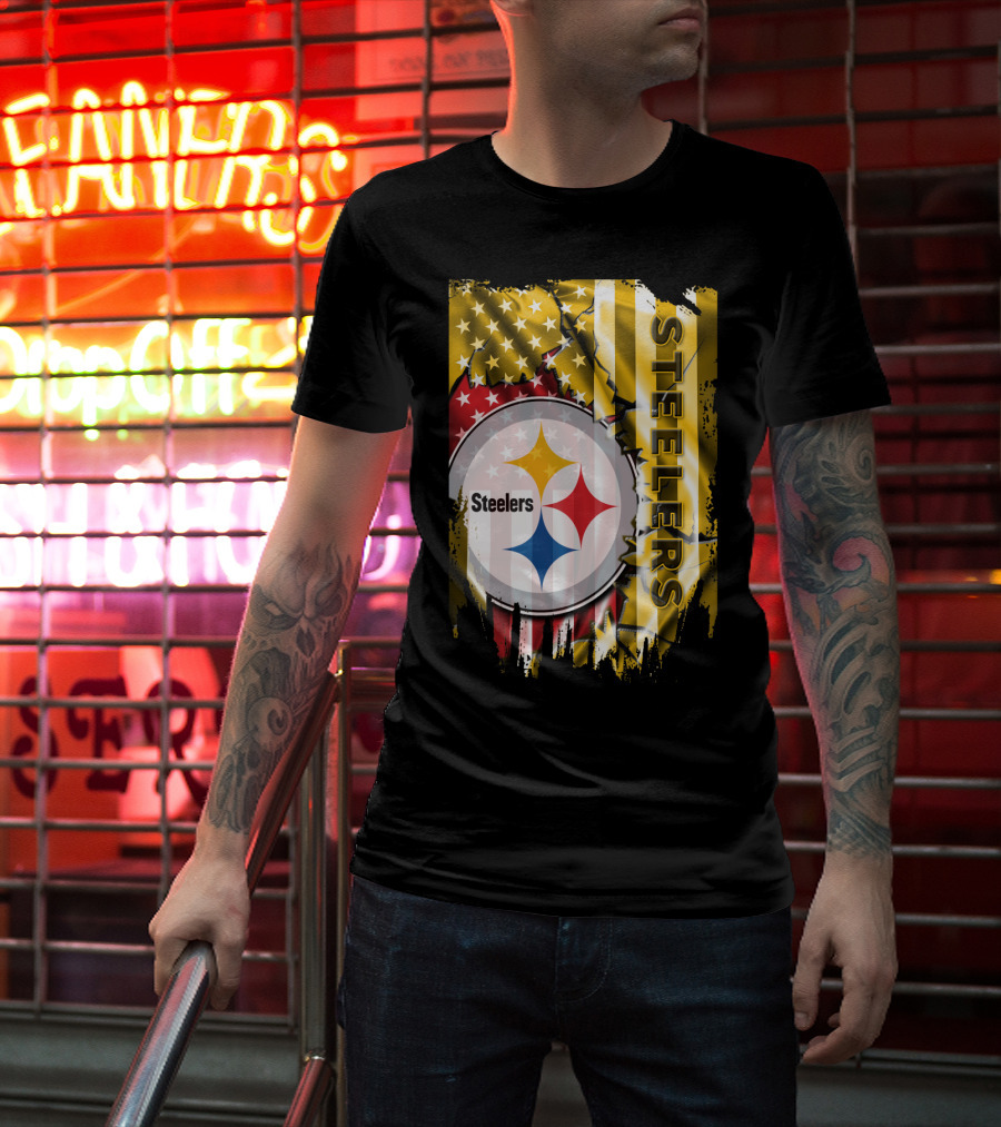 Pittsburgh Steelers Team Colors And Iconic Logomania T-Shirt