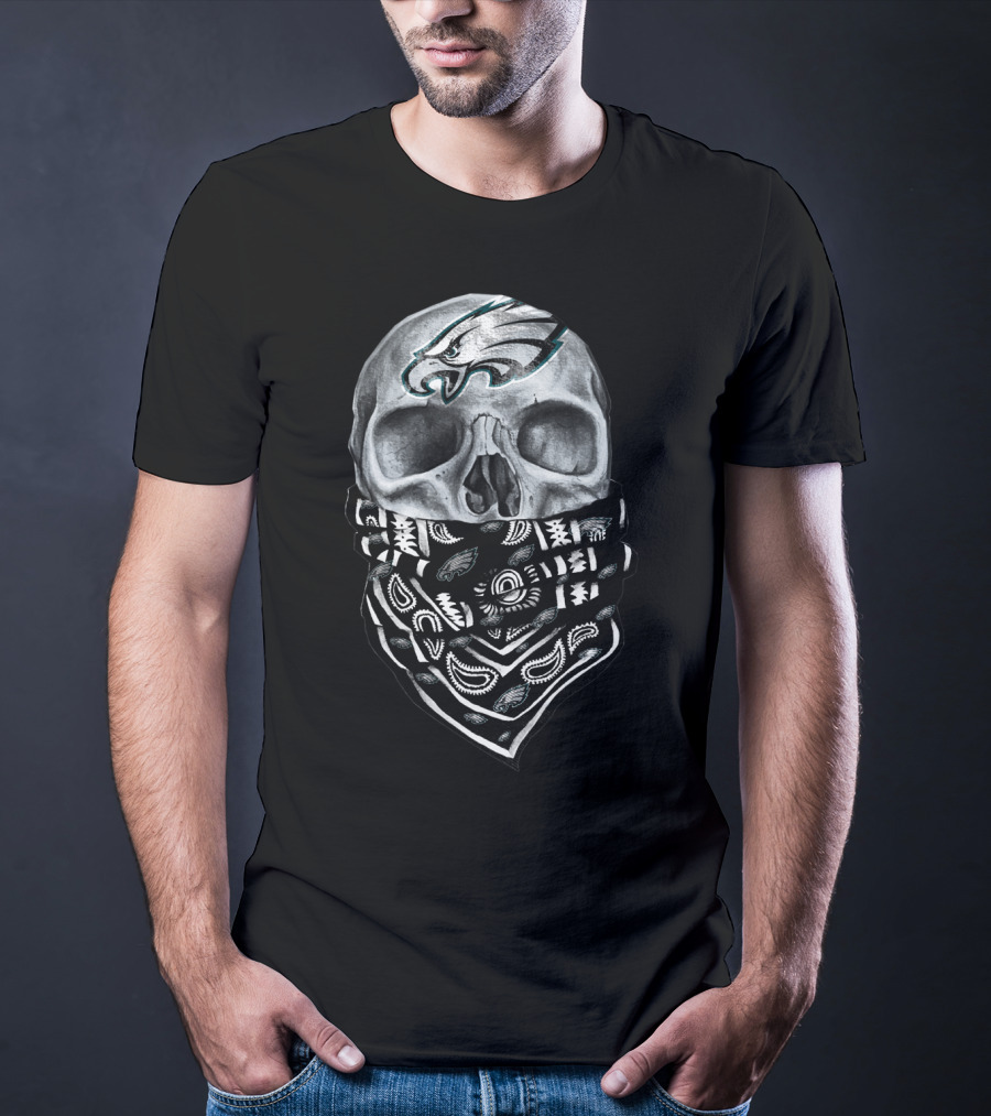 Philadelphia Eagles Skull Bandana T-Shirt