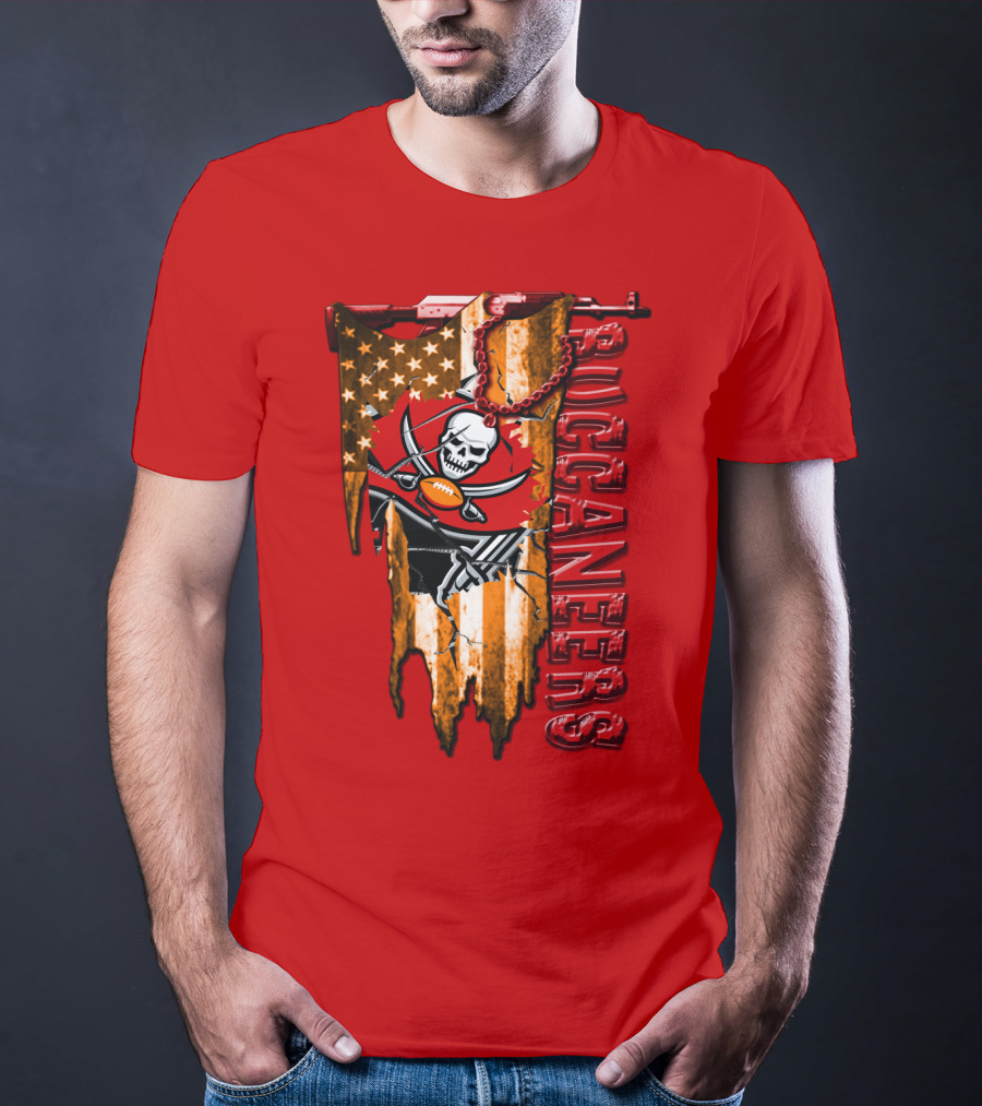 Tampa Bay Buccaneers American Flag Skull T-Shirt