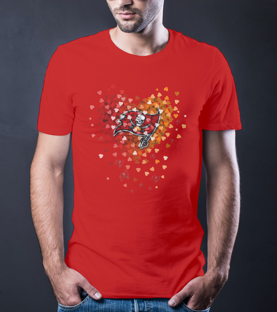 Tampa Bay Buccaneers Heart Flag T-Shirt
