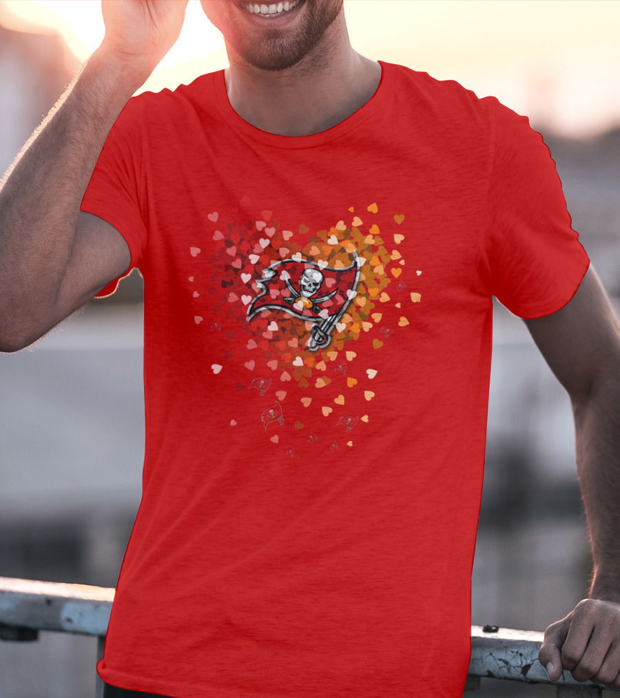 Tampa Bay Buccaneers Heart Flag T-Shirt