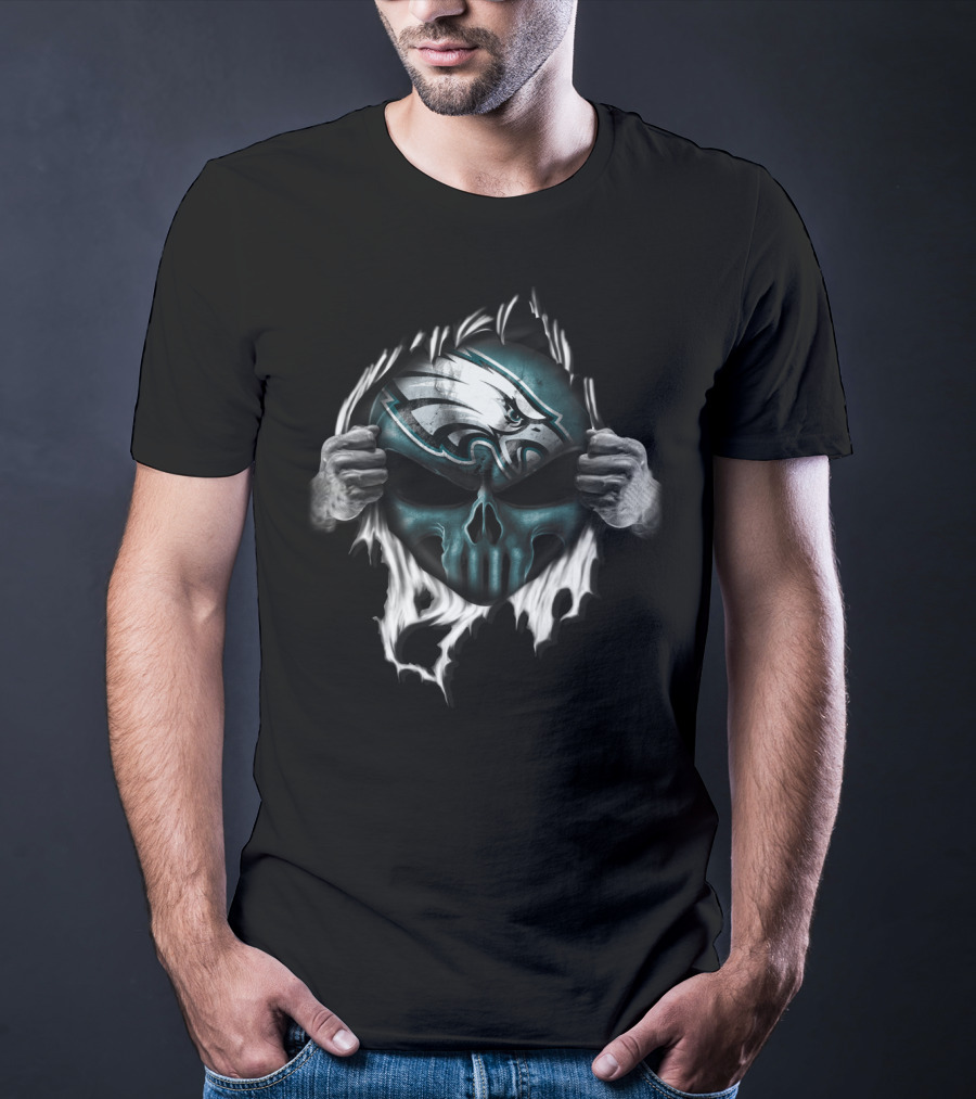 Philadelphia Eagles Skull Logo Face Ripped T-Shirt
