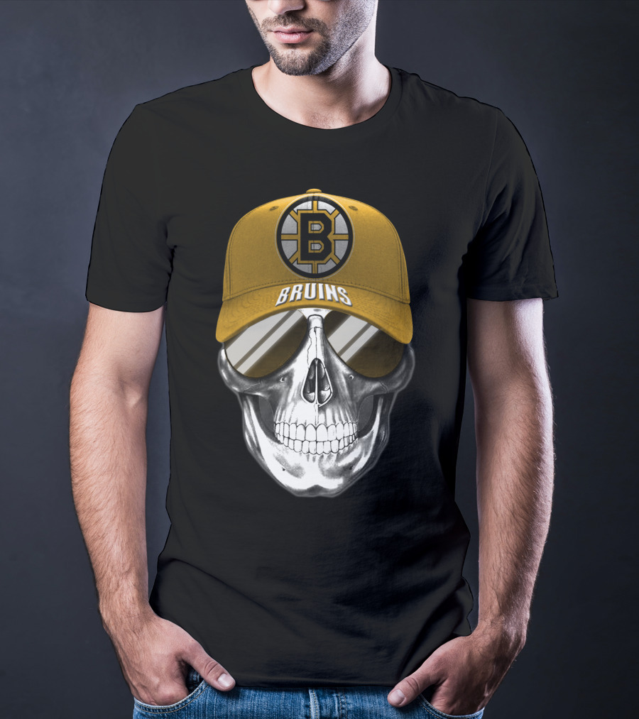 Boston Bruins Skull Cap With Hockey T-Shirt