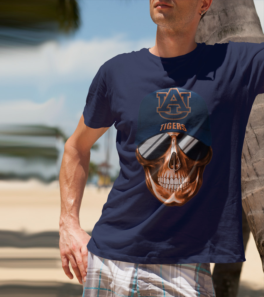 Auburn Tigers Skull With Au Logo Hat And Sunglasses T-Shirt