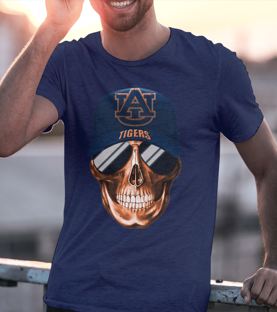 Auburn Tigers Skull With Au Logo Hat And Sunglasses T-Shirt