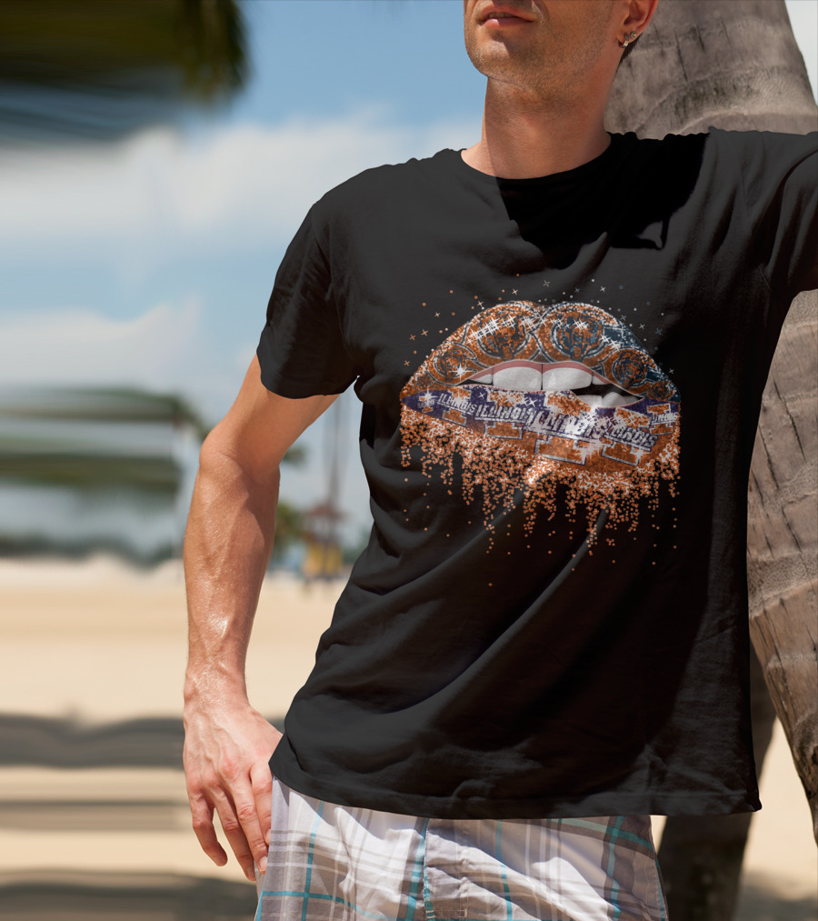 Illinois Fighting Illini Lips Glitter T-Shirt