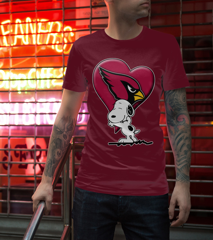 Snoopy Hugging Heart Arizona Cardinals T-Shirt