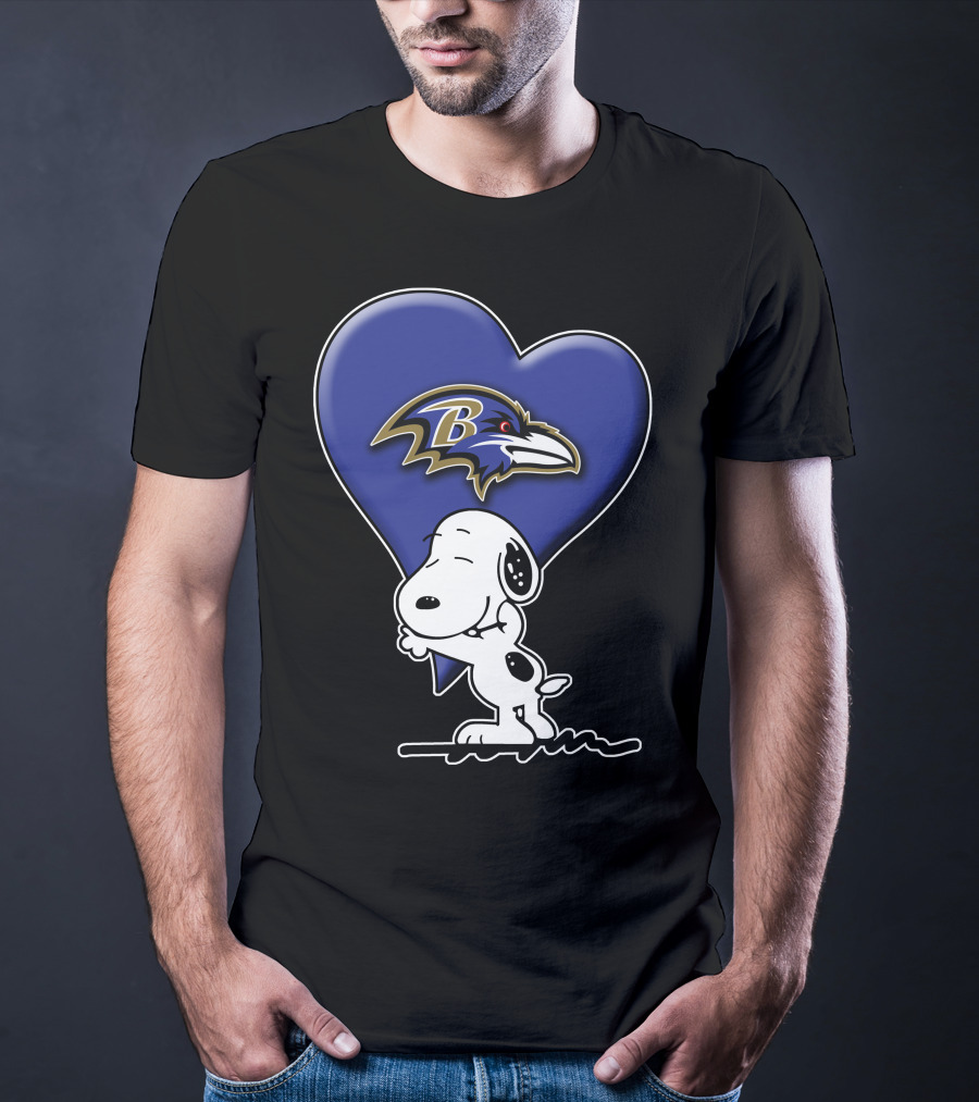 Snoopy Hugging Baltimore Ravens Heart T-Shirt