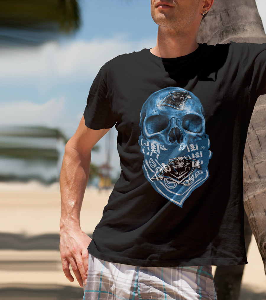 CAROLINA PANTHERS Skull Bandana Fan T-Shirt