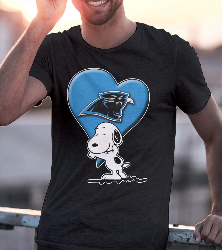 Snp V1 Carolina Panthers Love Snoopy Hugging Blue Heart T-Shirt