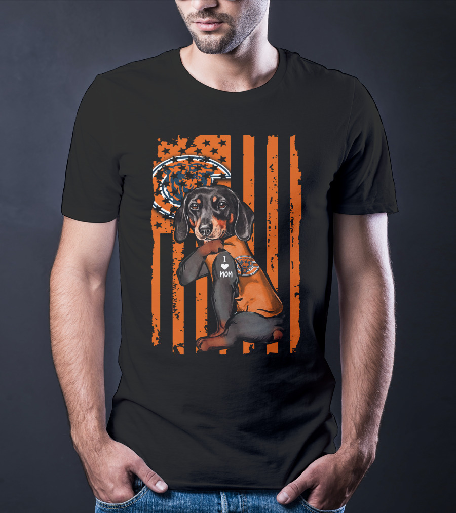 Dachshund Chicago Bears I Love Mom T-Shirt