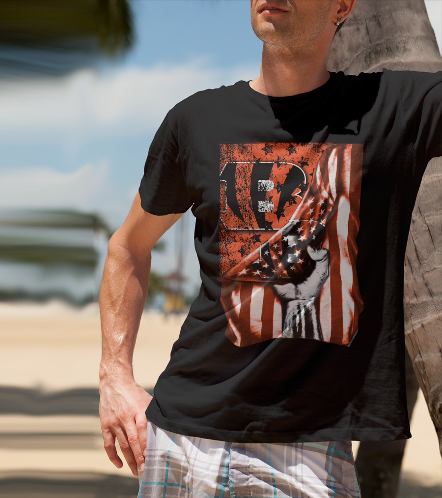 Bengals Logo Stars And Stripes Grunge Flag Cincinnati Bengals T-Shirt