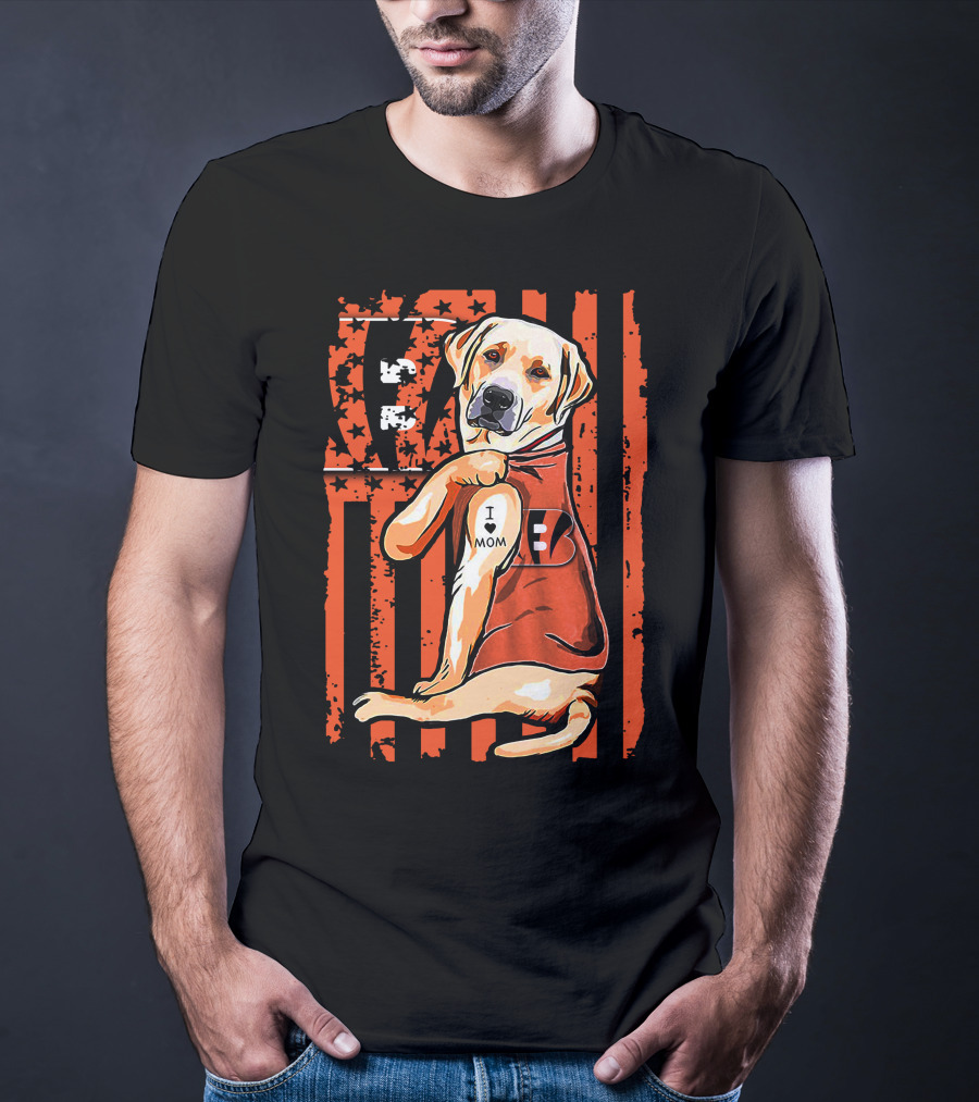 Labrador Retriever CINCINNATI BENGALS I Love Mom T-Shirt