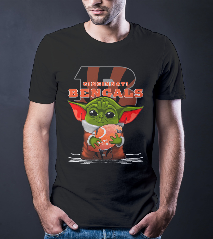 Cincinnati Bengals Yoda With Football T-Shirt