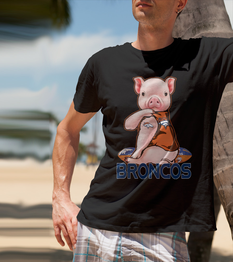 DENVER BRONCOS Pig Football T-Shirt