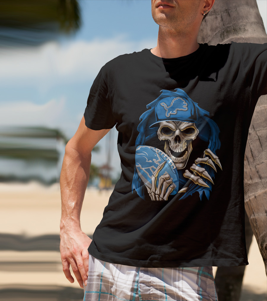 Skullbong Detroit Lions Skeleton With Football And Cap T-Shirt