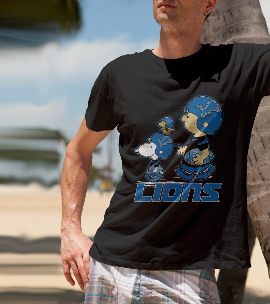 Snpfootball Detroit Lions Peanuts Characters With Lions Helmets T-Shirt