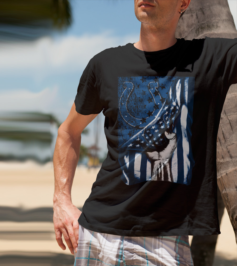 Indianapolis Colts Horseshoe American Flag Hand T-Shirt