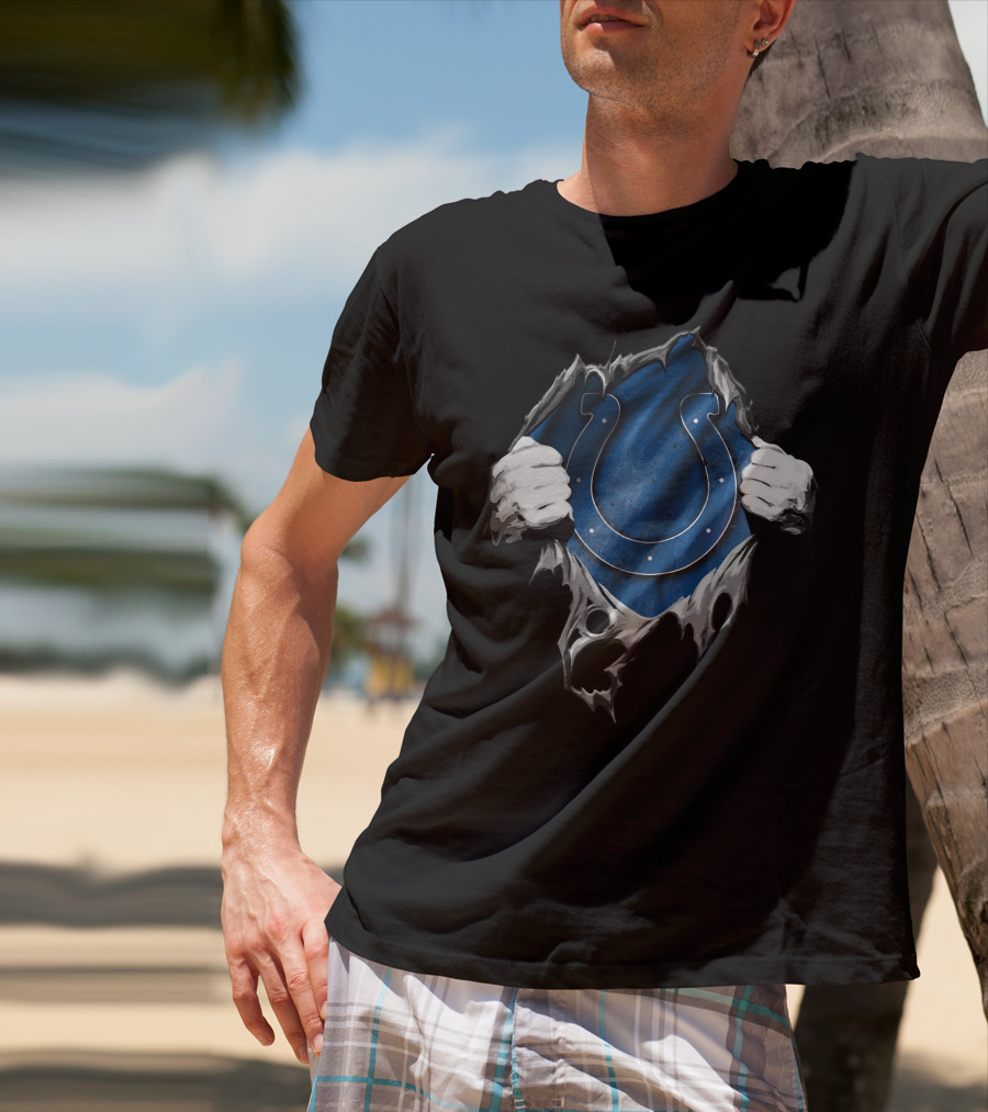 Ripped Indianapolis Colts Peeling T-Shirt