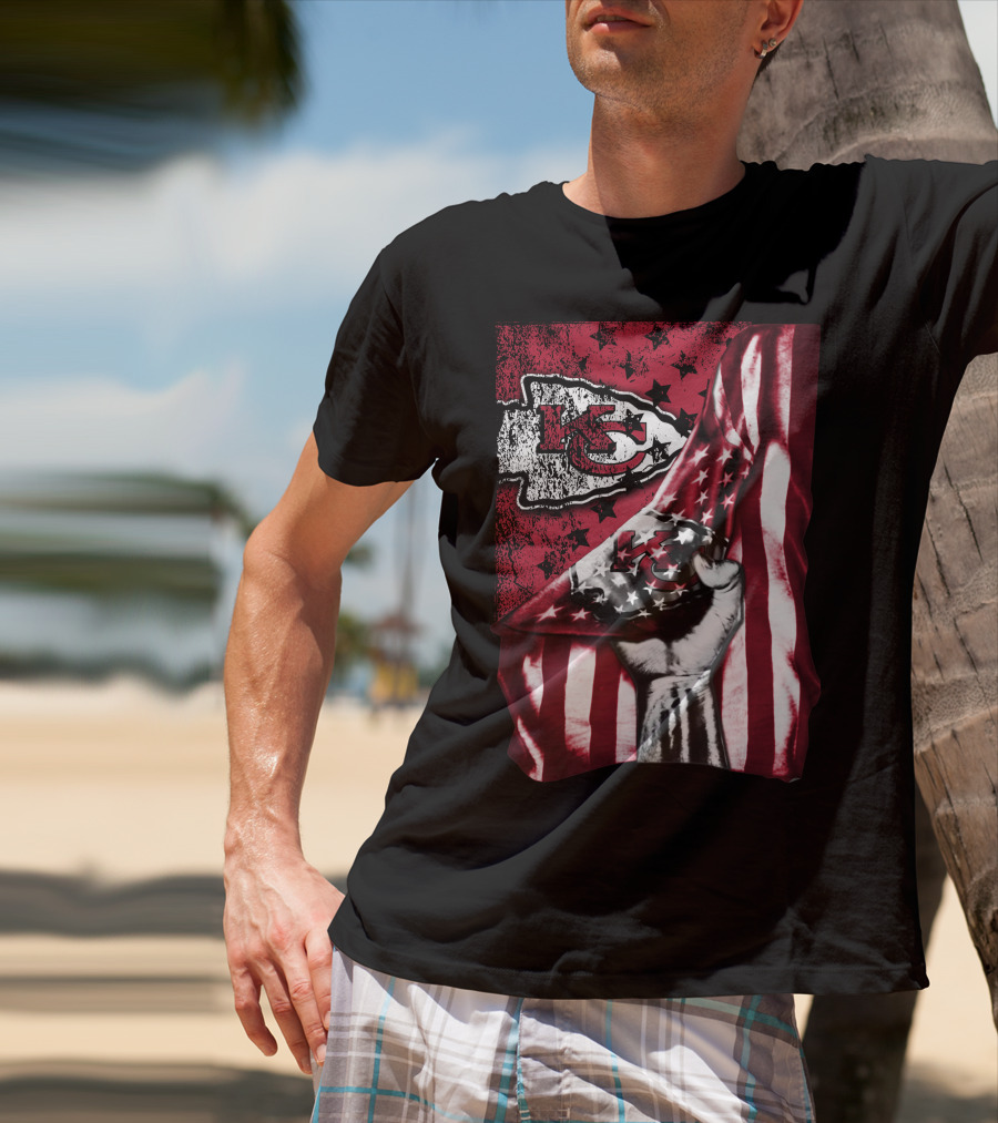 Kansas City Chiefs Flag And Stars Design With Fist T-Shirt