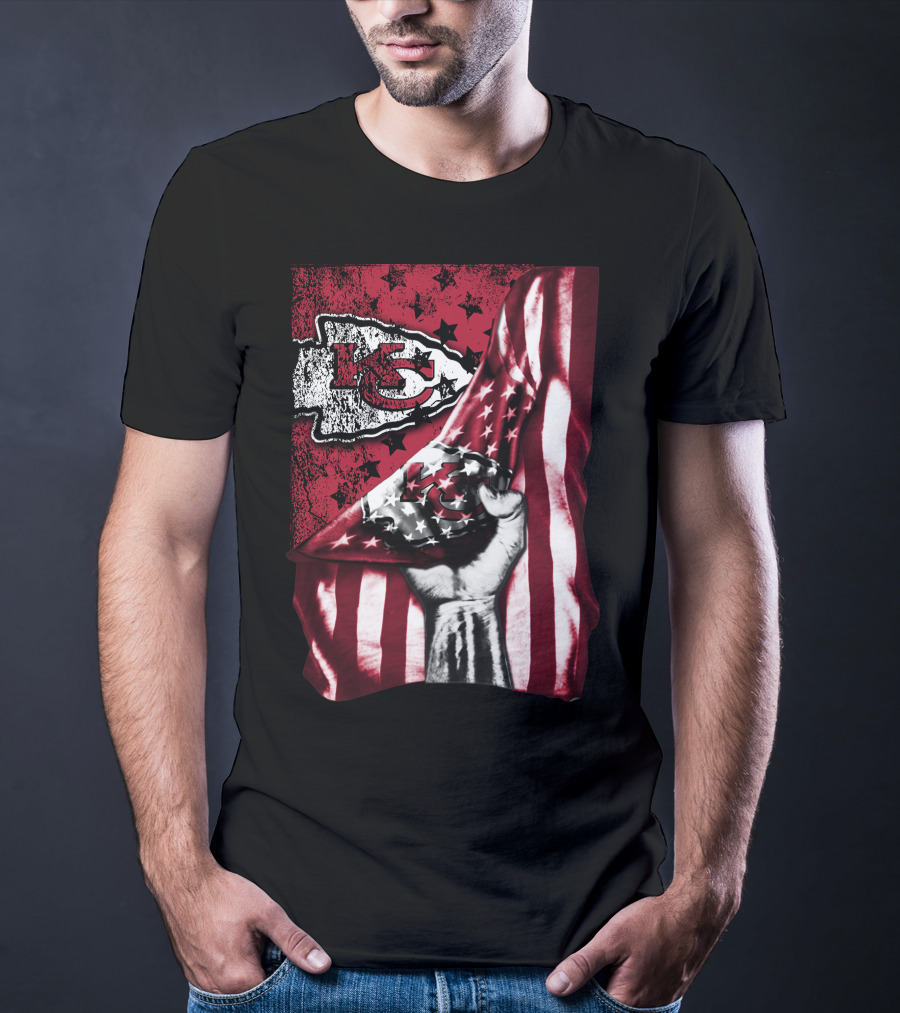 Kansas City Chiefs Flag And Stars Design With Fist T-Shirt