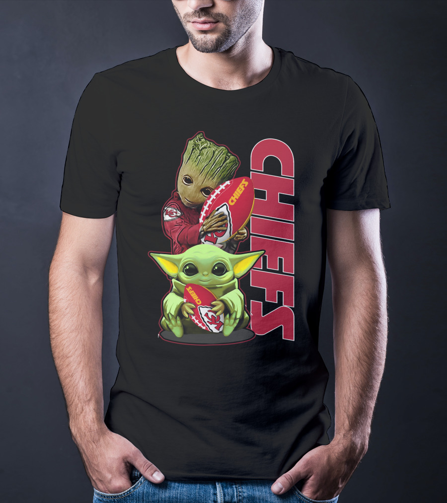 Grzd Chiefs Kansas City Groot And Baby Yoda Football T-Shirt