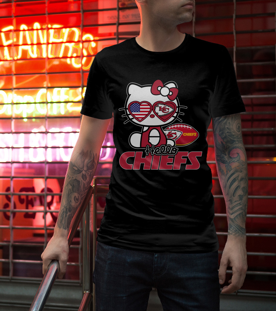Hello Kitty Kansas City Chiefs American Flag Football Chiefs T-Shirt