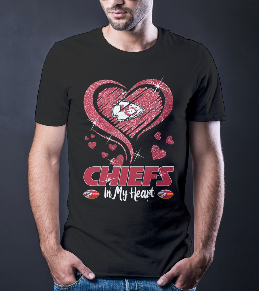 Kansas City Chiefs Love Glitter Heart Sparkle T-Shirt