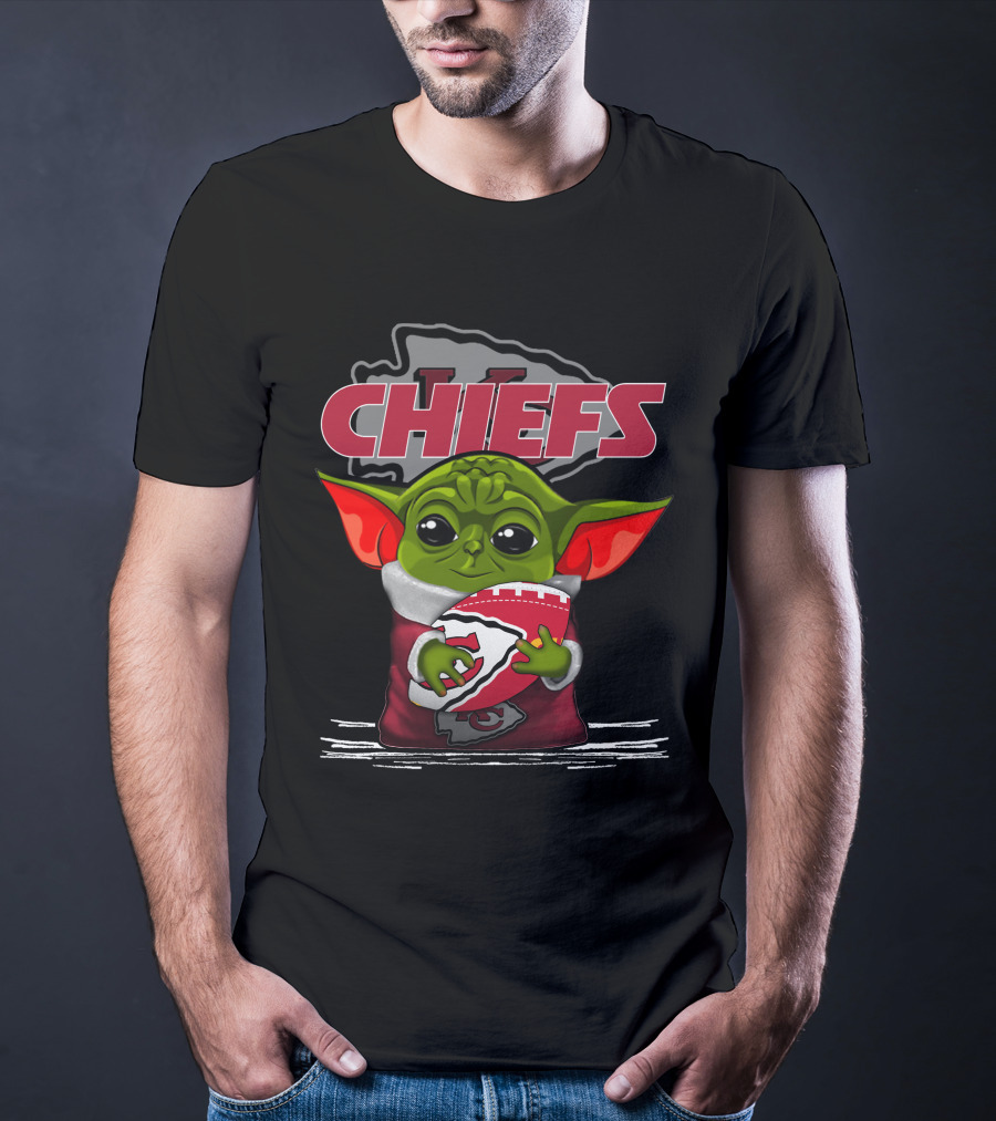 Kansas City Chiefs Yoda Holding Football Chiefs T-Shirt