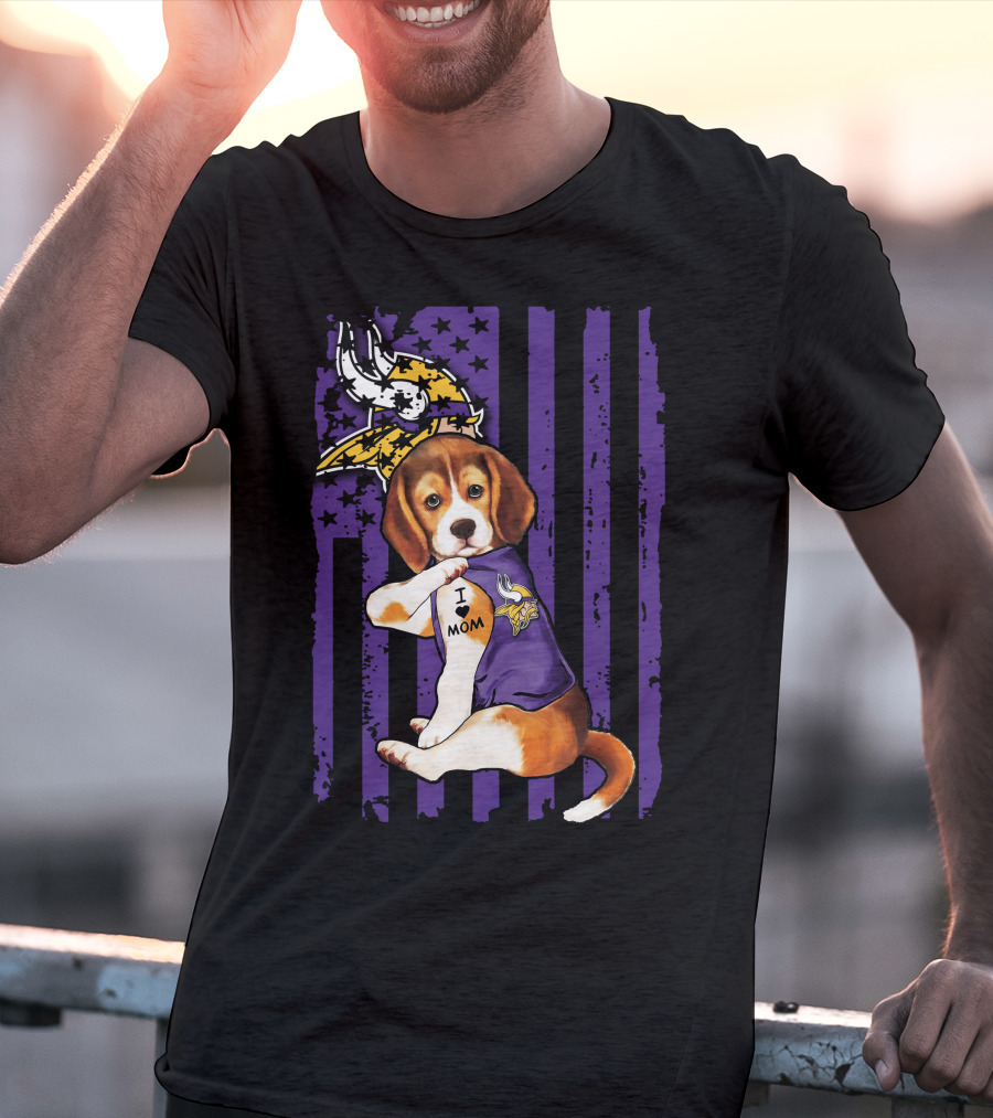 Beagle I Love Mom Minnesota Vikings Purple Flag T-Shirt