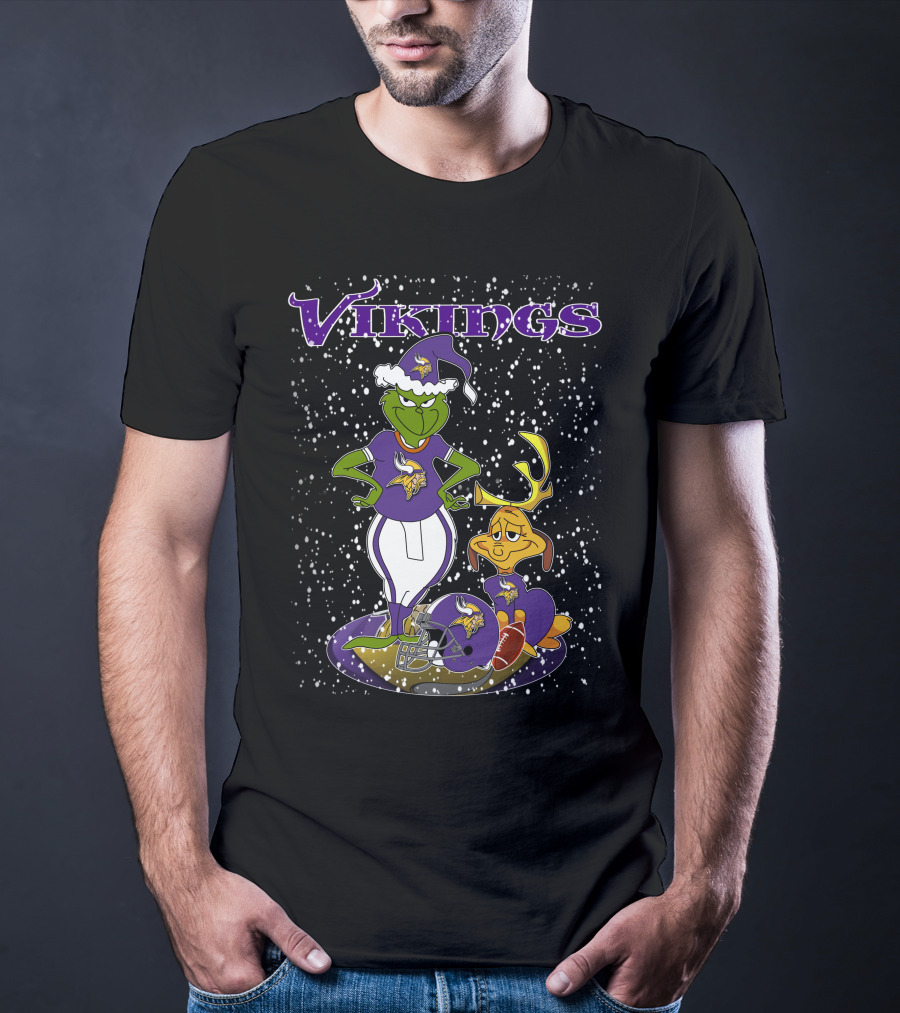 Grinchxmas Minnesota Vikings Football Holiday Scene T-Shirt