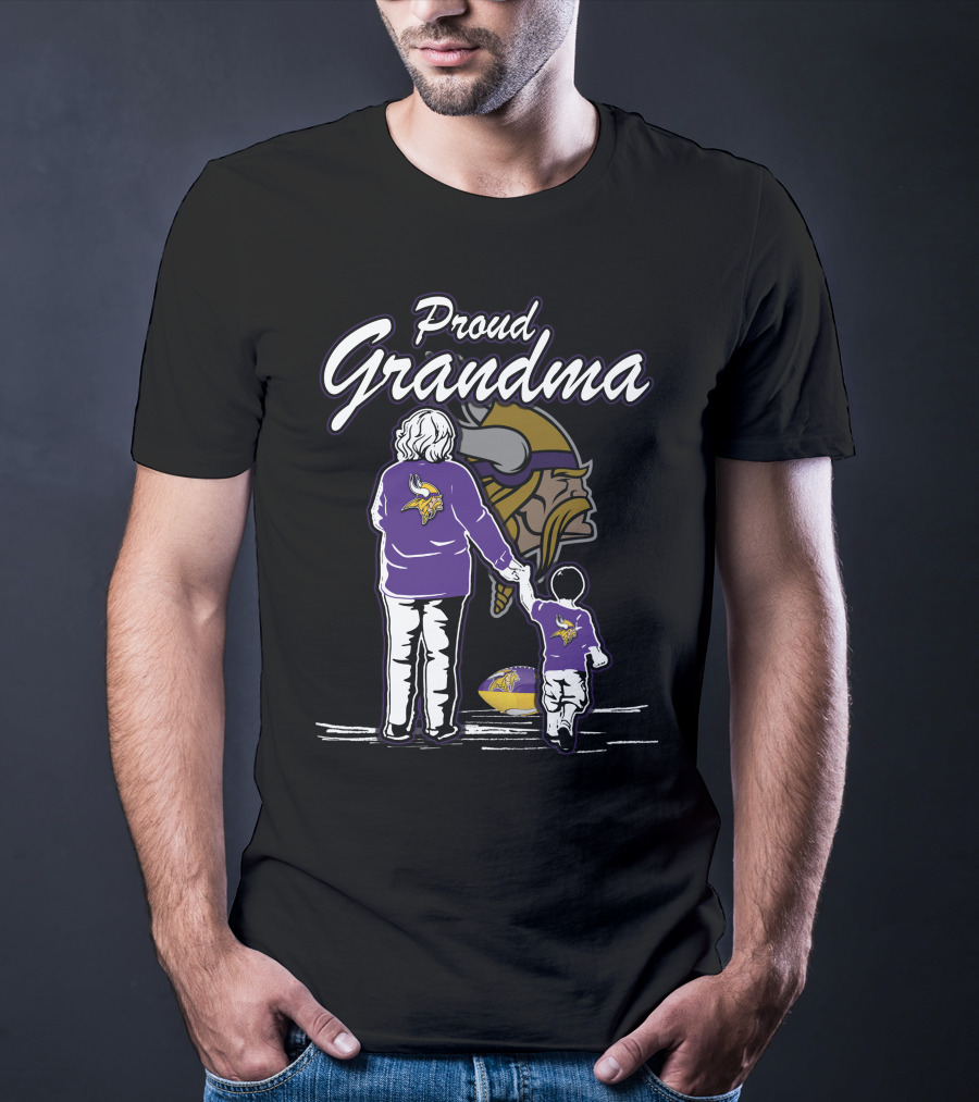 Proud Grandma Minnesota Vikings Family Football Fan T-Shirt