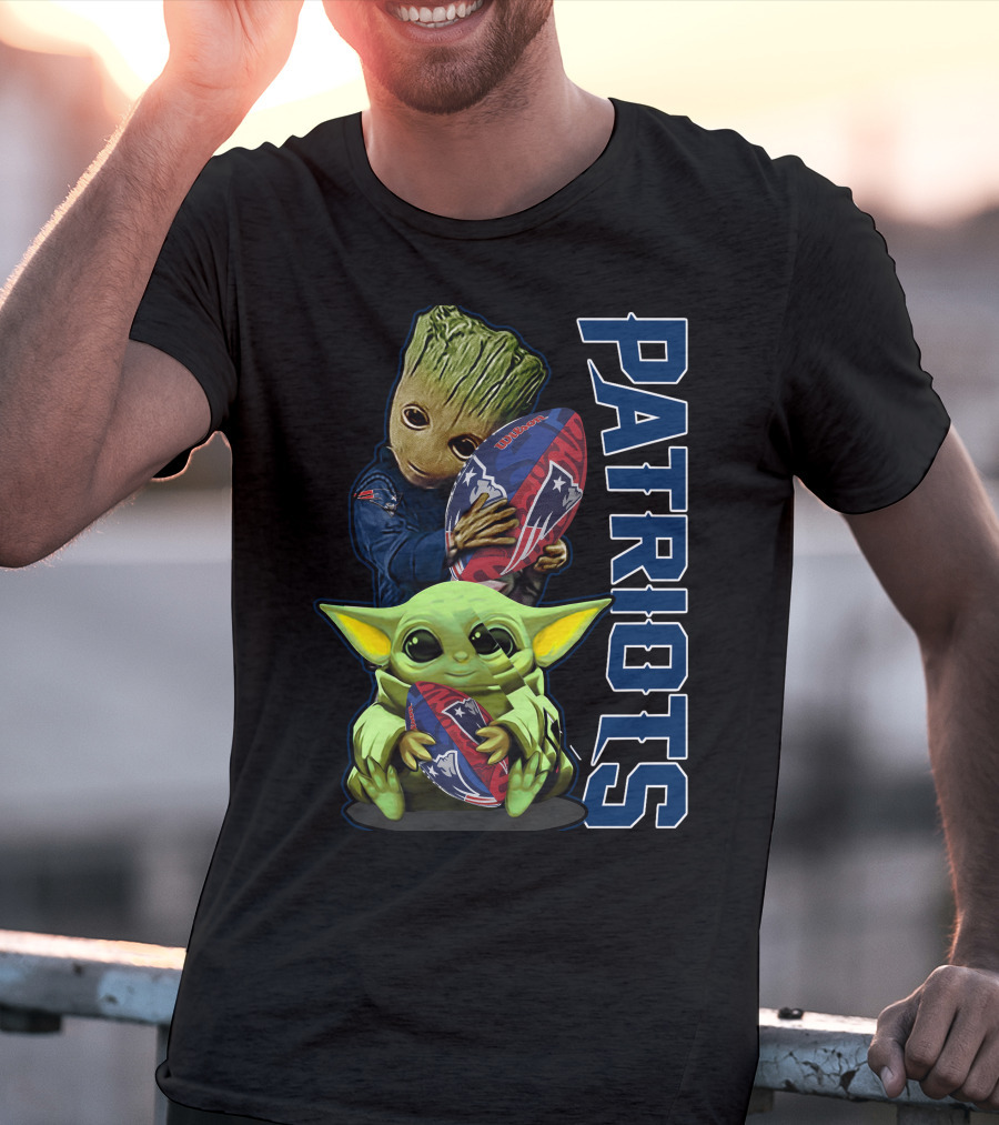 Grzd New England Patriots Baby Yoda And Groot Football Combo T-Shirt