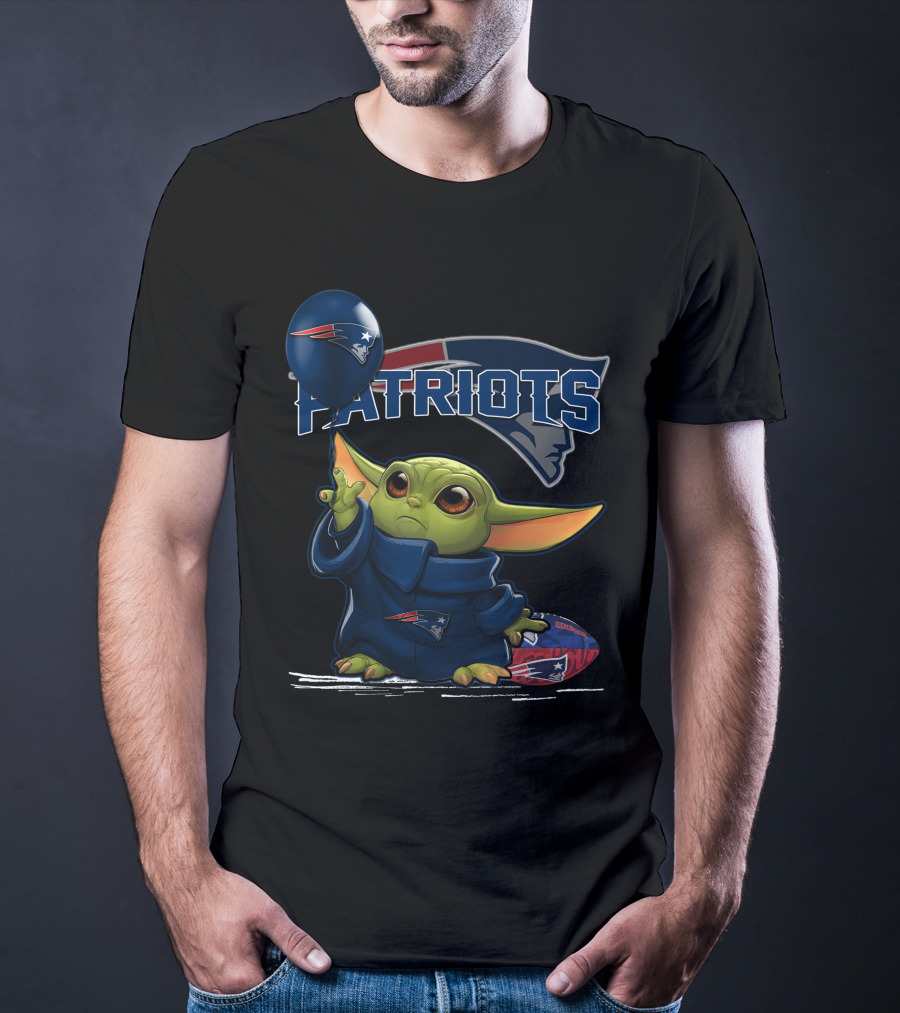 Yoda New England Patriots Football Balloon T-Shirt